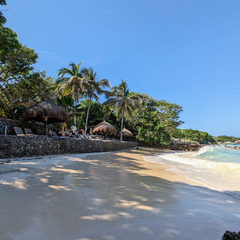 best beaches in Rosario Islands - Juan Ballena